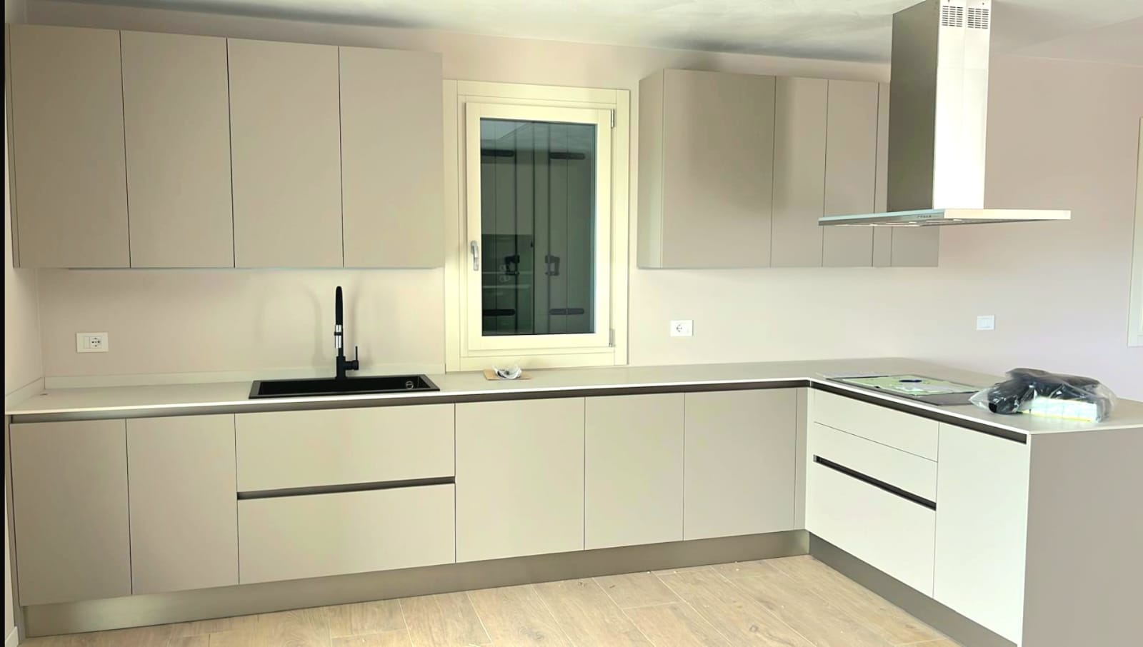 Cucina contemporanea realizzata